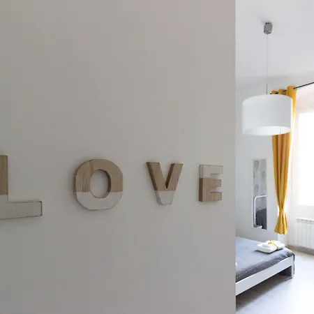 ゲストハウス La Casa Dei Treni ラ・スペツィア