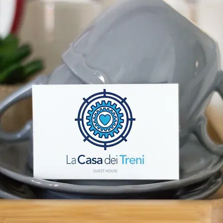 ゲストハウス La Casa Dei Treni ラ・スペツィア